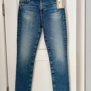 AG Mari High-Rise Slim Straight Jean, size 25